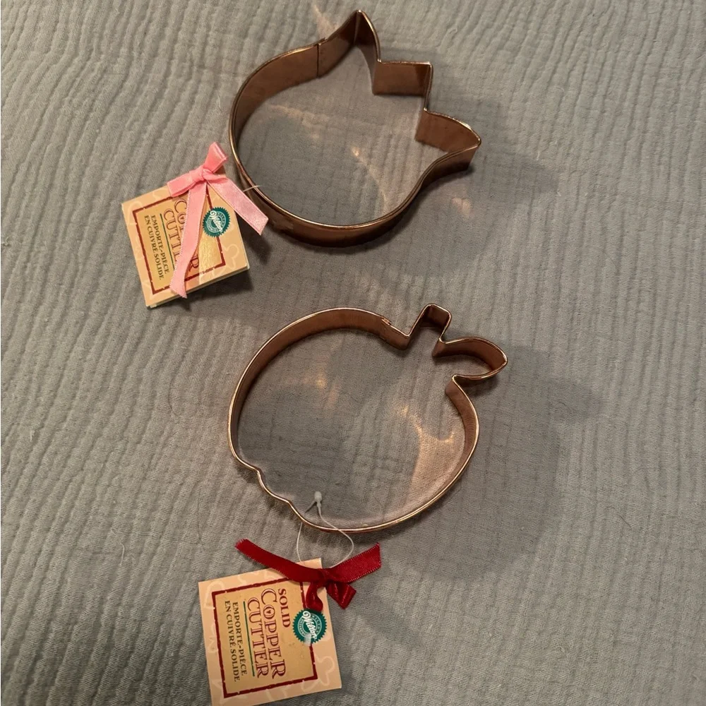 Copper Cookie Cutters - Tulip & Apple Shapes